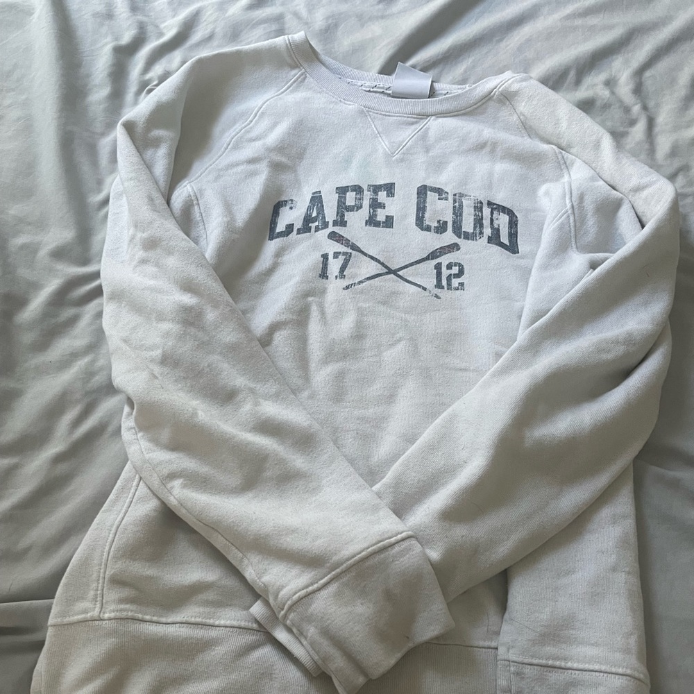 Women’s size small Cape Cod sweatshirt